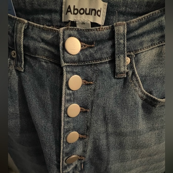 Button-Fly ✨ Sustainable 💦 Mom Jeans 👖 - Picture 4 of 8
